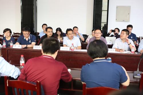 龙汉武校长 龙汉武校长